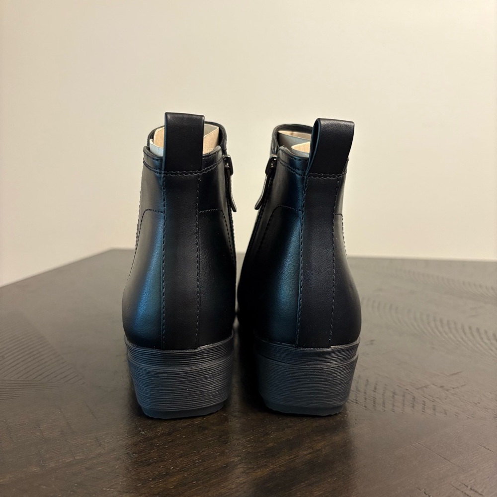 Easy Spirit Black Ankle Boots Women's Size 8W Wide NWOT Side Zipper Wedge Heel - Picture 4 of 11
